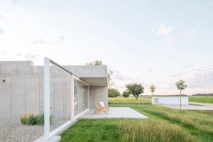 Home On The Edge Of The Plain