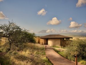 High-end Frontiers Styles a Lodge That Comes From Its Landscape
